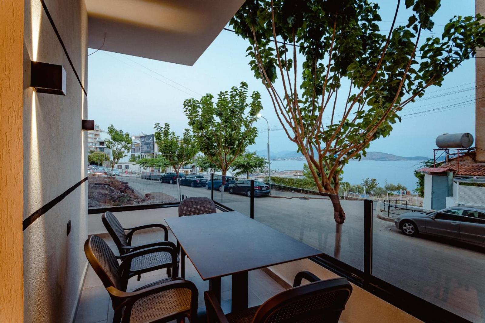 Apartment Gloal &